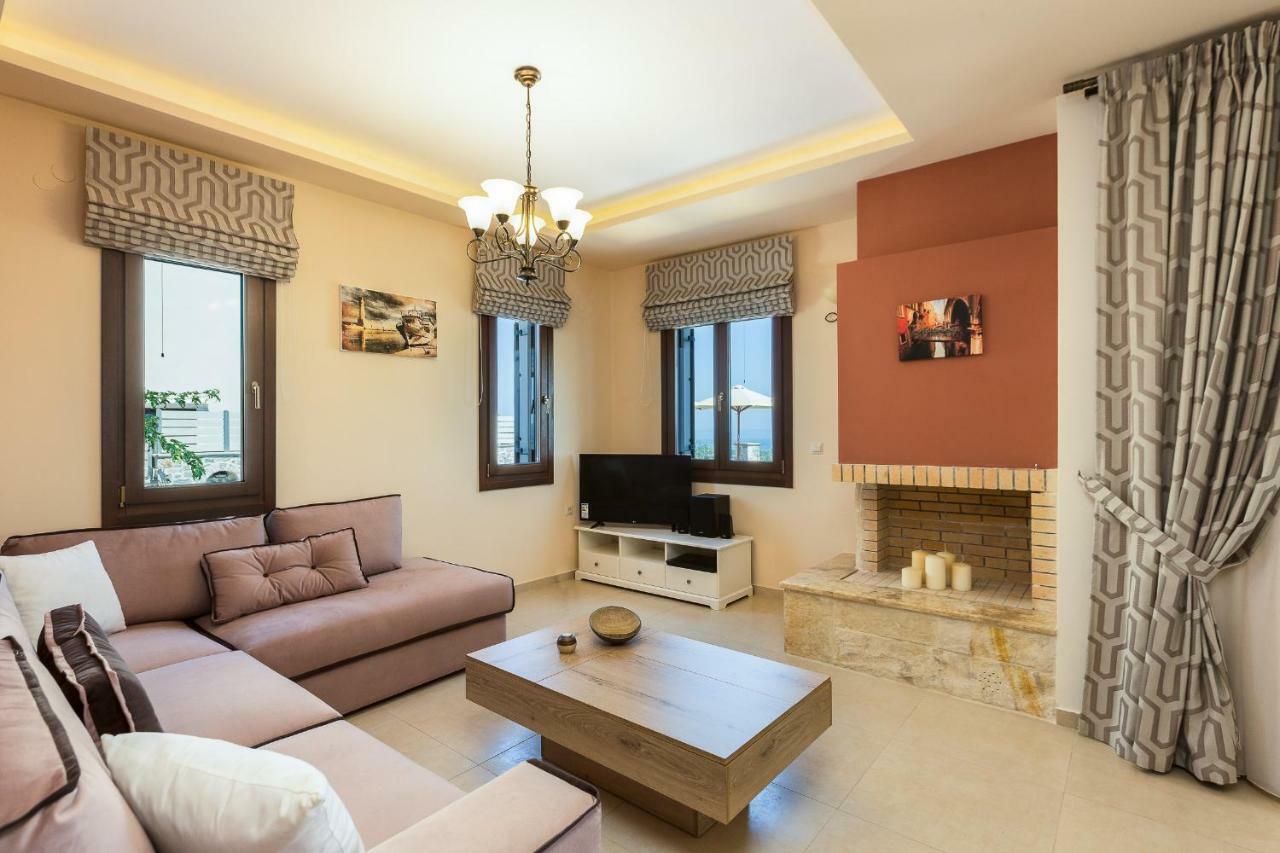 New Villa Kantifes 4 Families Or Couples With Private Pool & Bbq Kirianna エクステリア 写真