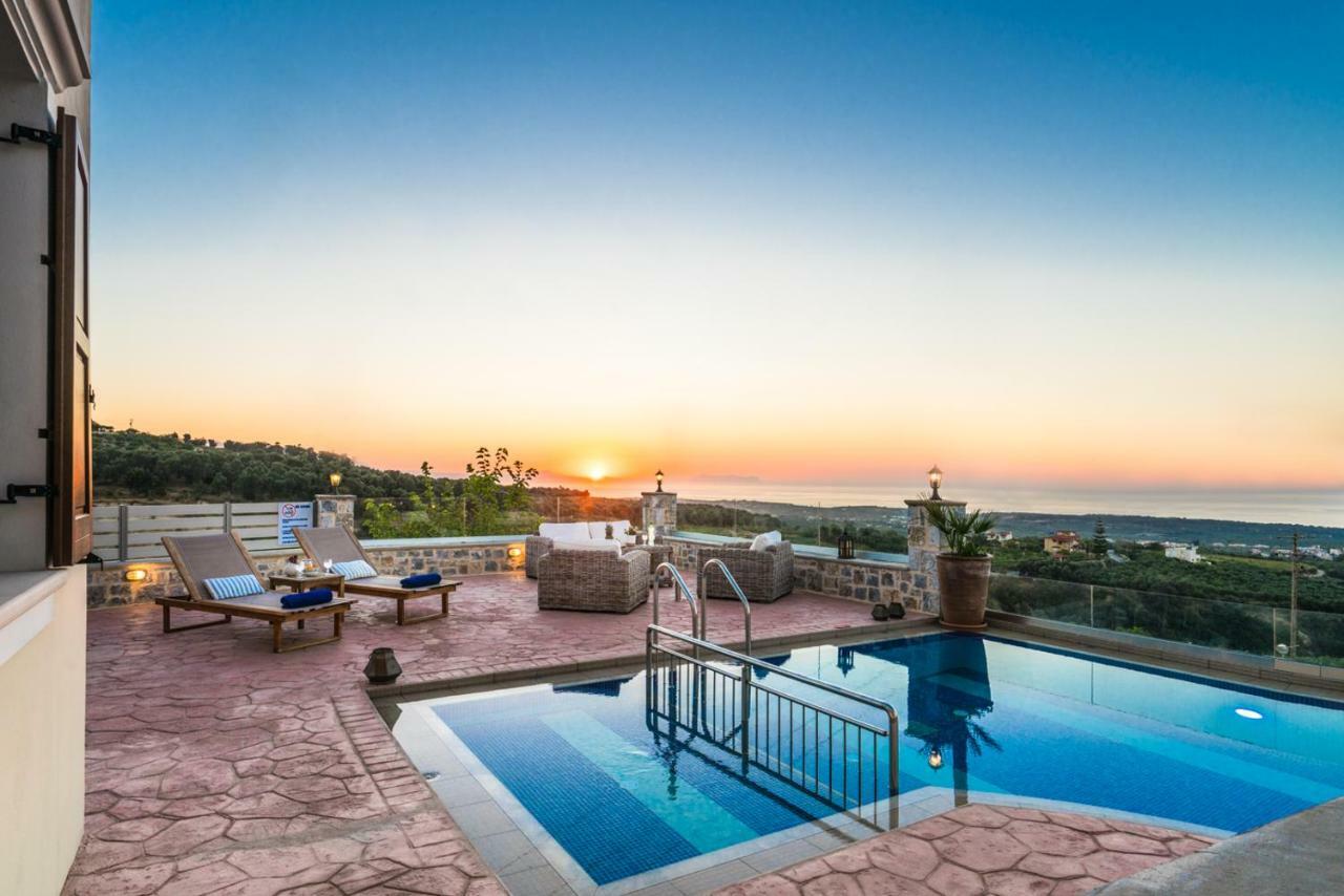 New Villa Kantifes 4 Families Or Couples With Private Pool & Bbq Kirianna エクステリア 写真